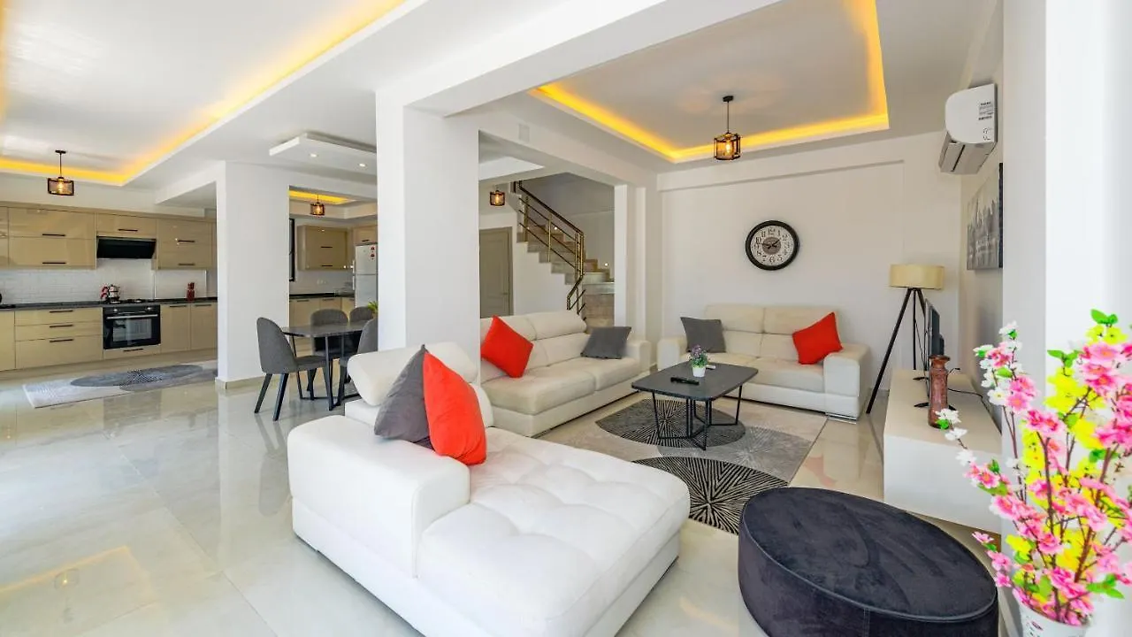 Atlantis Kapali- 4 Bedroom Holiday Villa In Hisaronu Oludeniz Turkey
